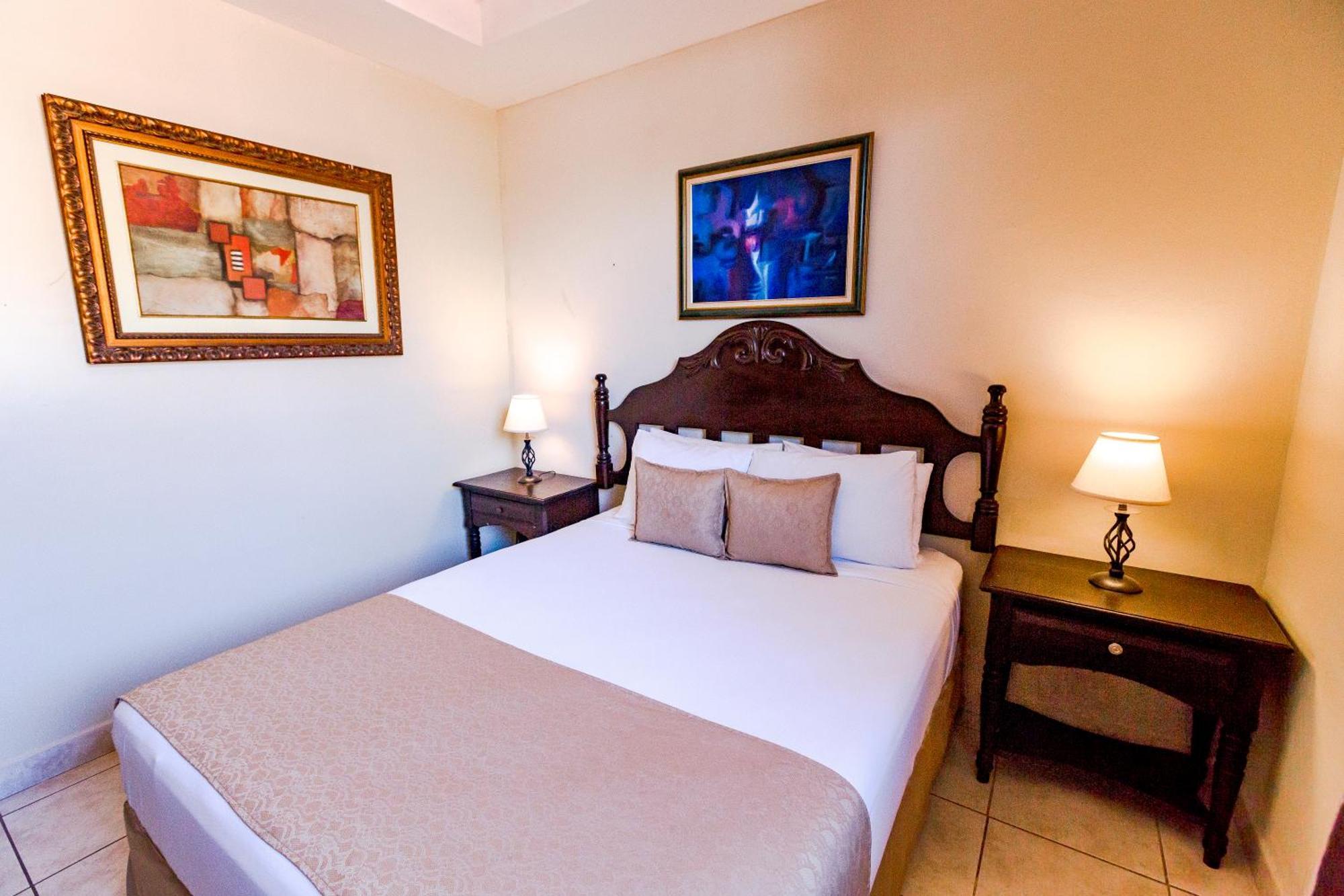 Los Altos Apartments & Studios Managua Exterior photo